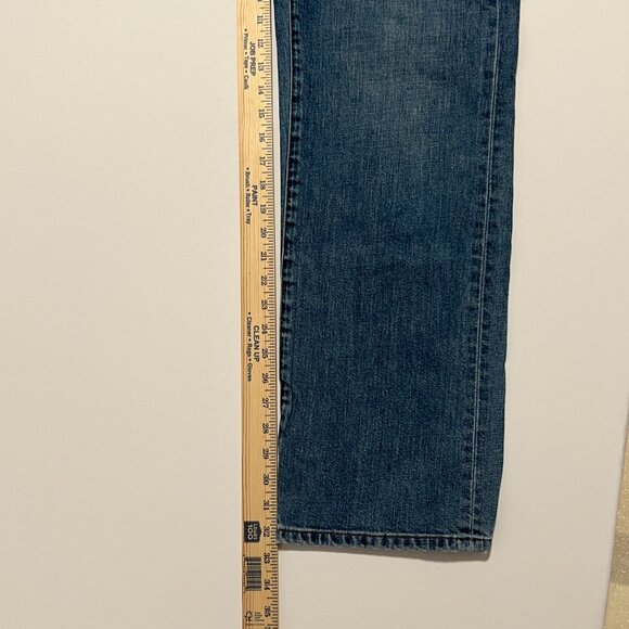 Tommy Bahama Jeans Classic Fit Straight Leg Medium Wash Men's size 32x32 - Picture 3 of 7